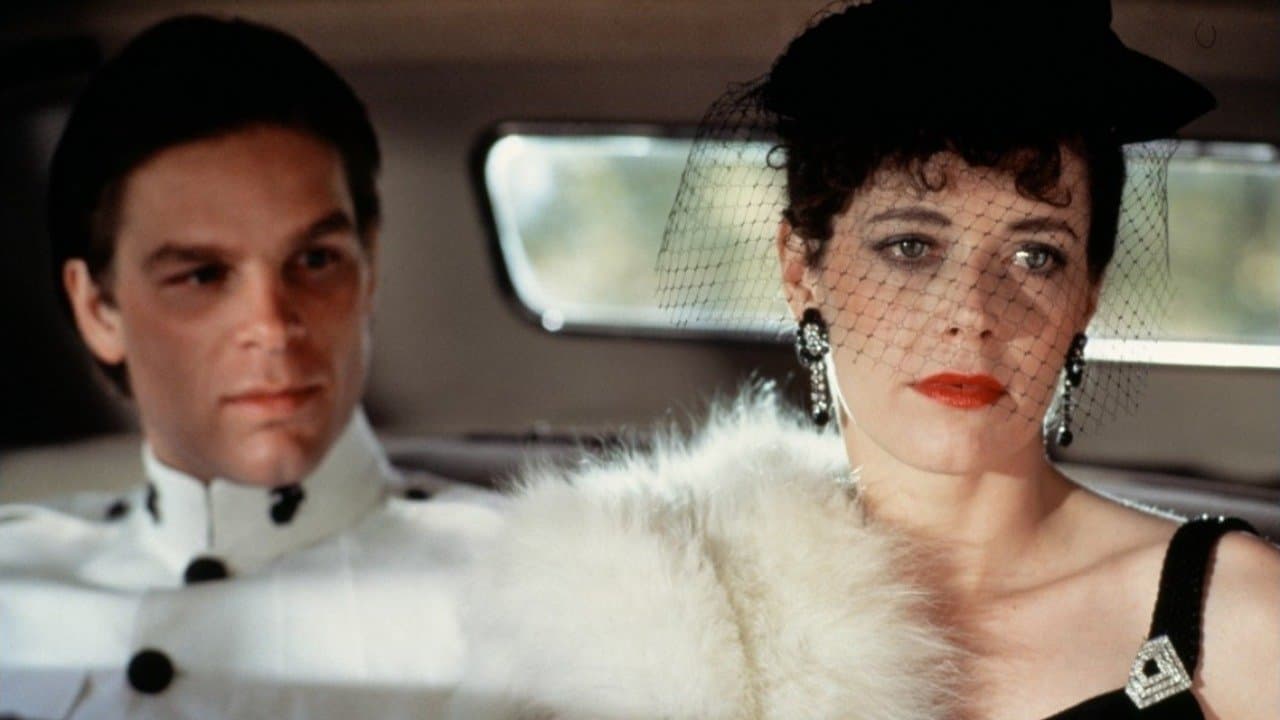 Backdrop of Emmanuelle 4