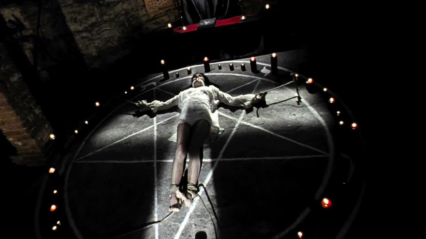 Backdrop of The House of the Devil