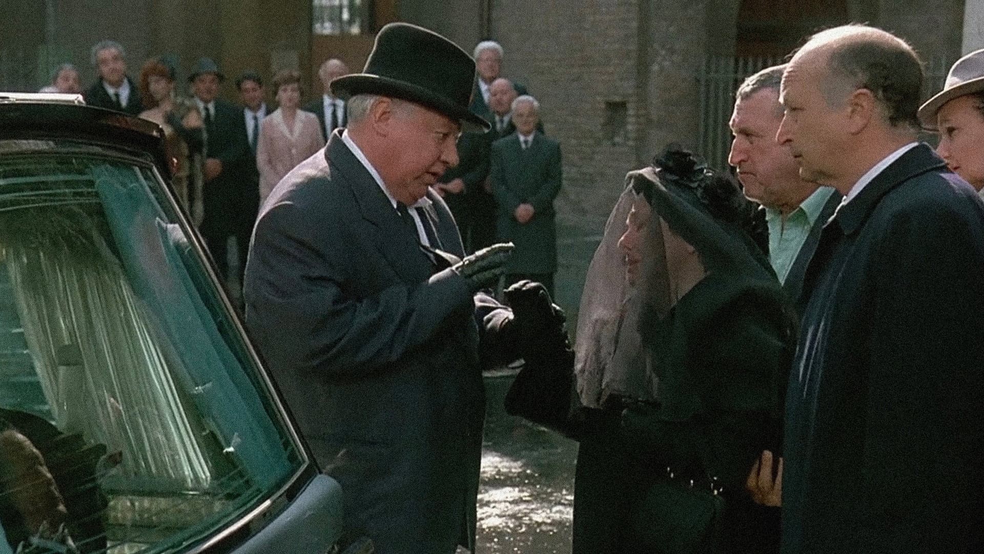 Backdrop of Fantozzi in Heaven