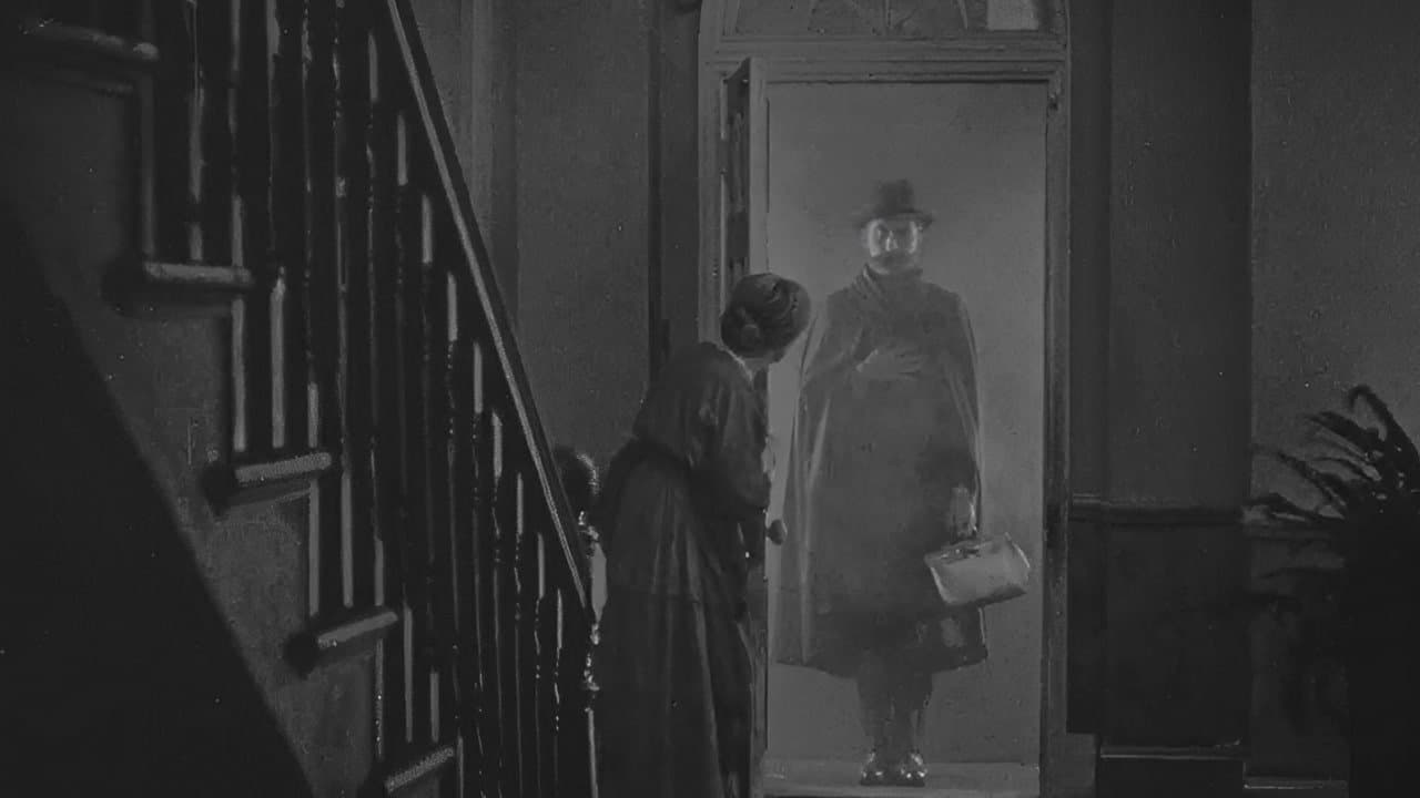 Backdrop of The Lodger: A Story of the London Fog
