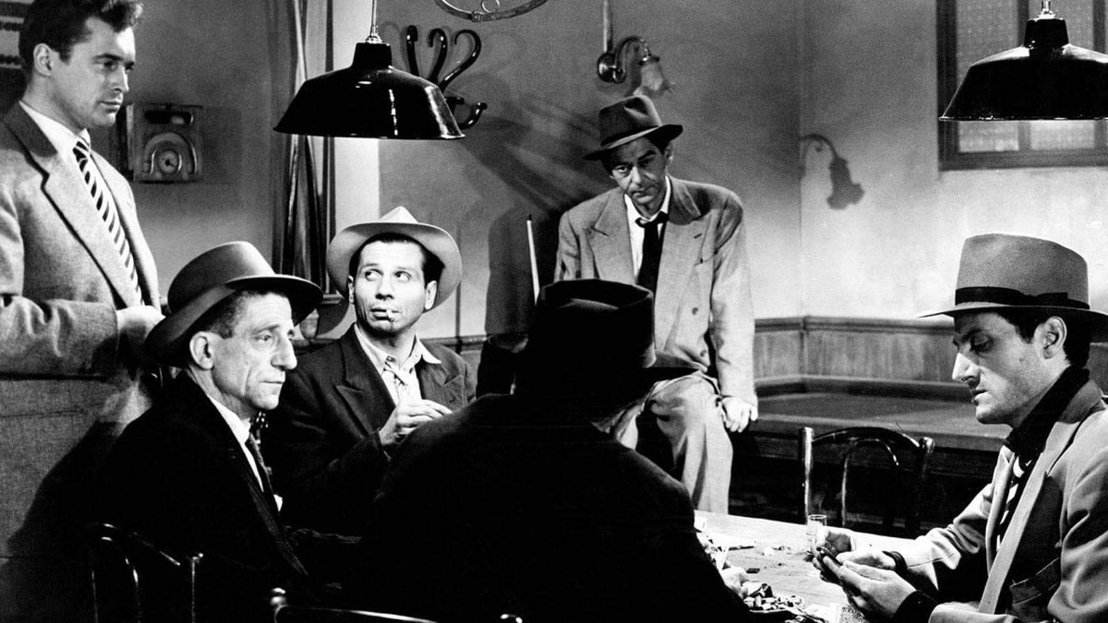 Backdrop of Rififi