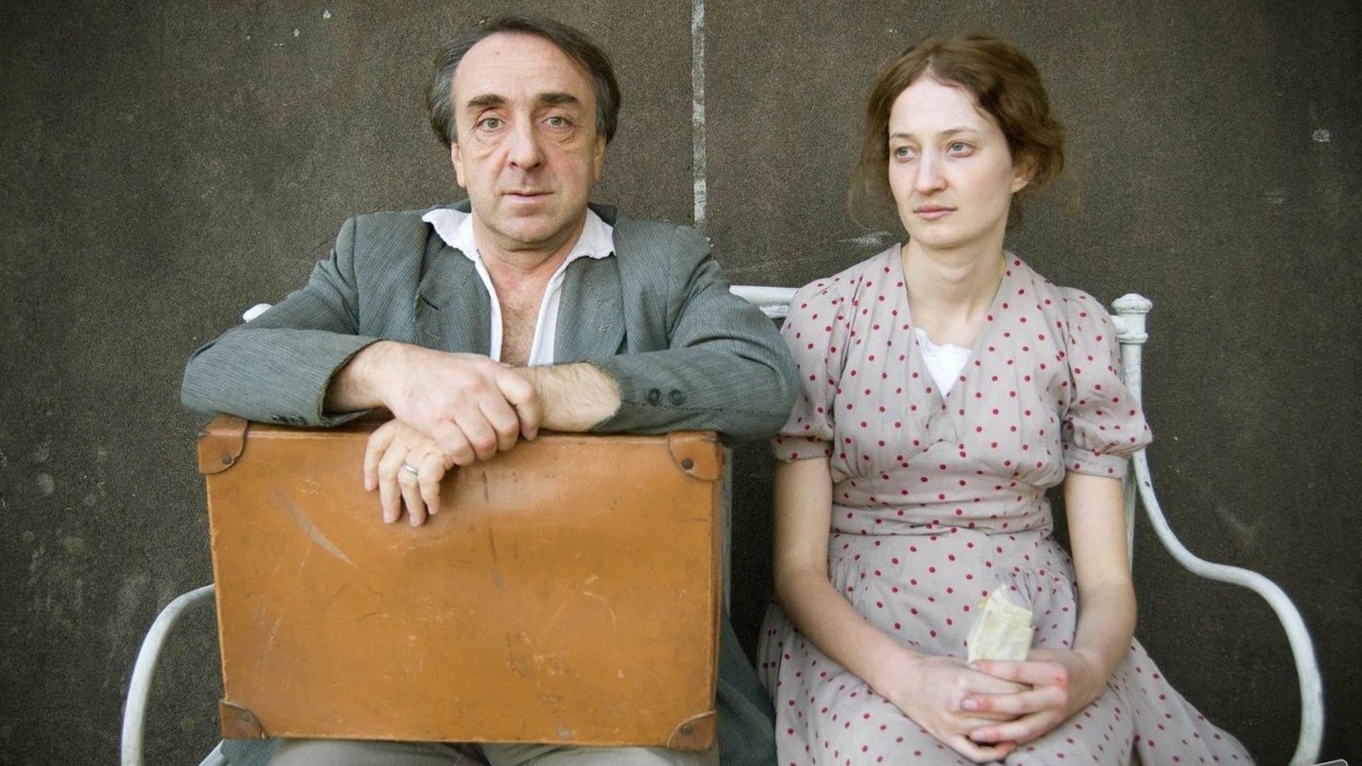 Backdrop of Giovanna's Father