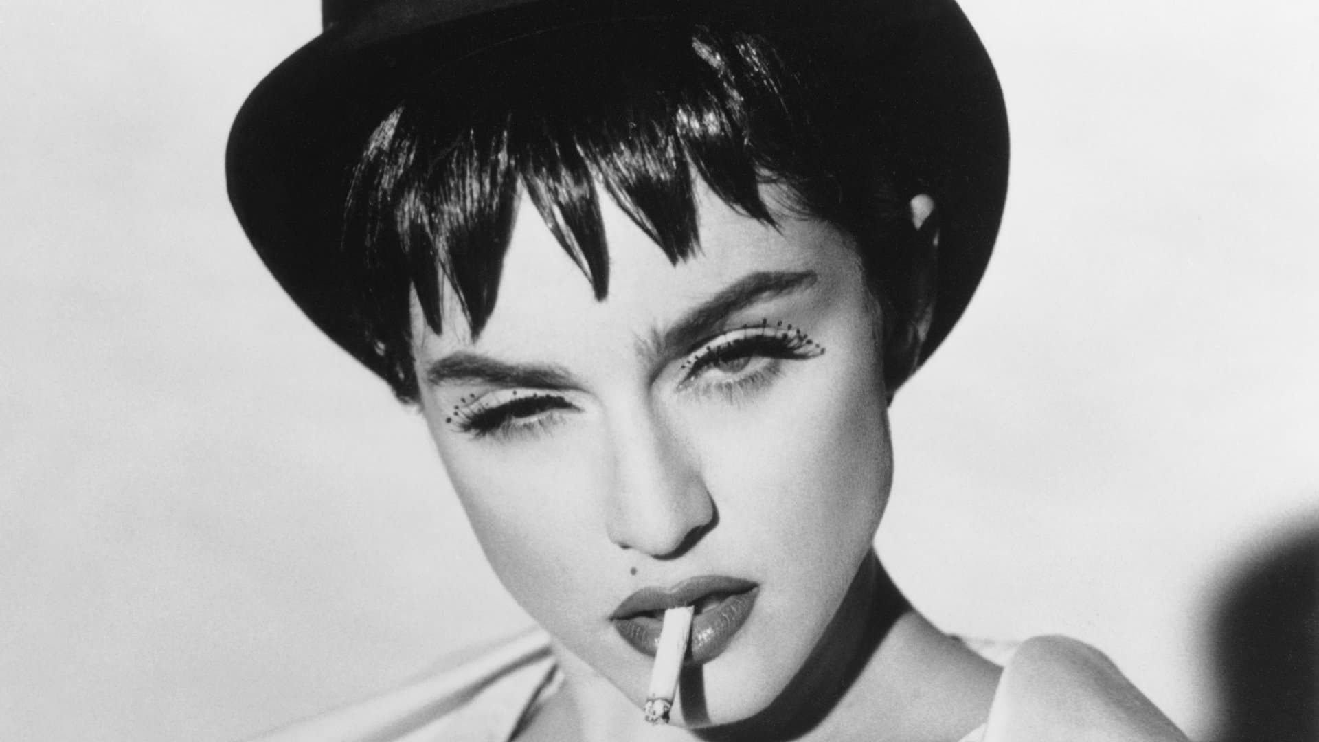 Backdrop of Madonna: The Immaculate Collection