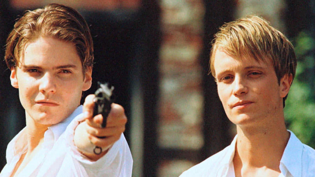 Backdrop of Love in Thoughts