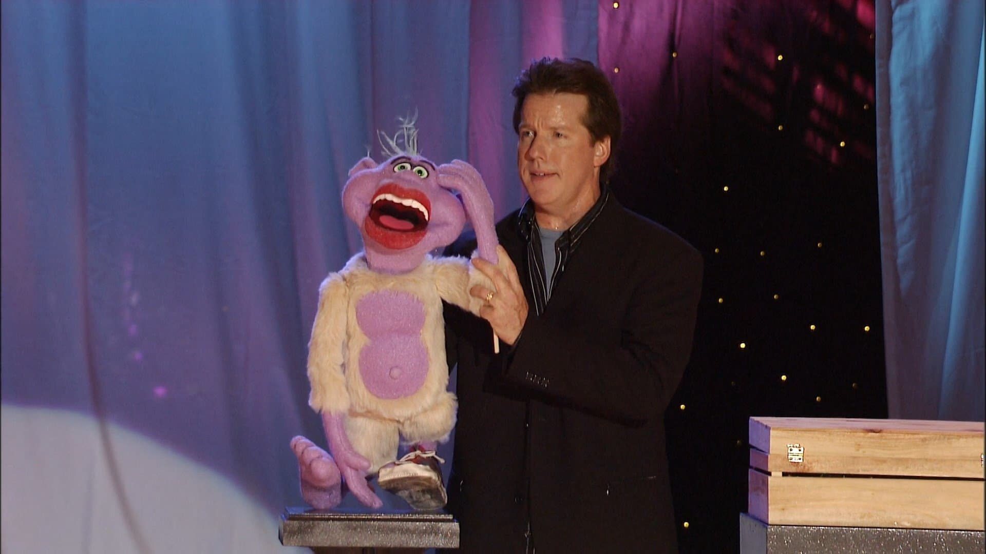 Backdrop of Jeff Dunham: Arguing with Myself