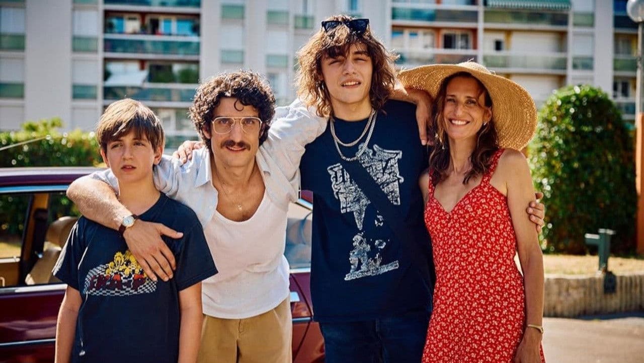 Backdrop of Juste une illusion