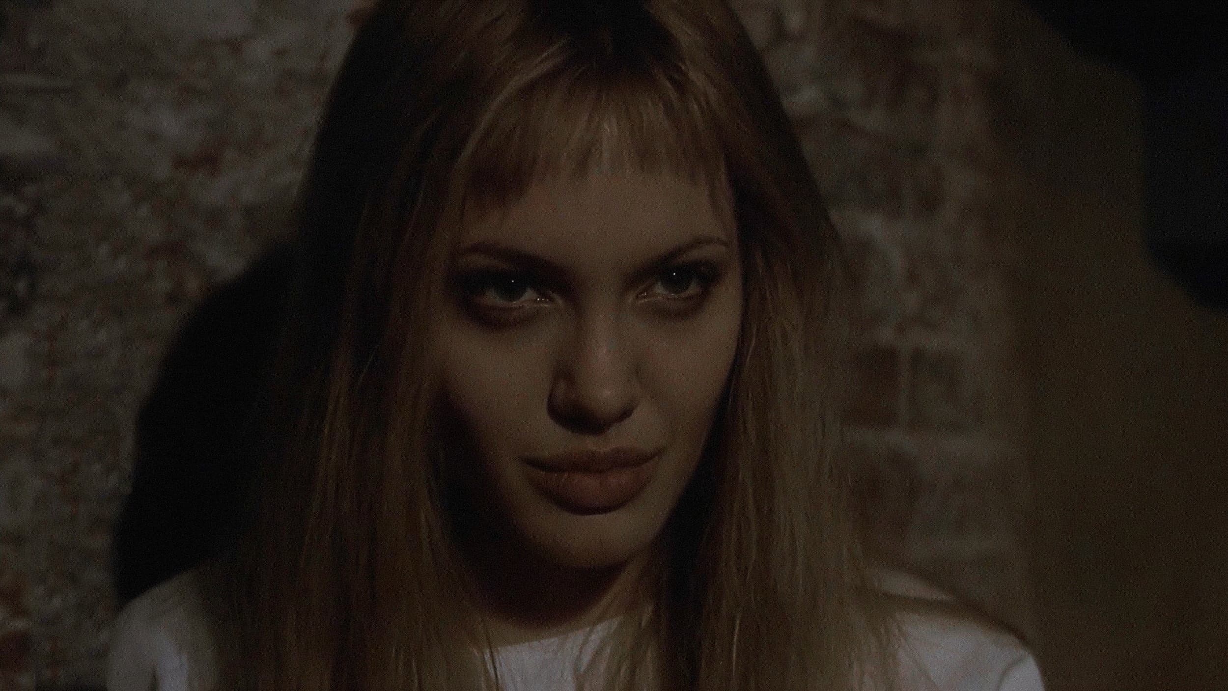 Backdrop of Girl, Interrupted