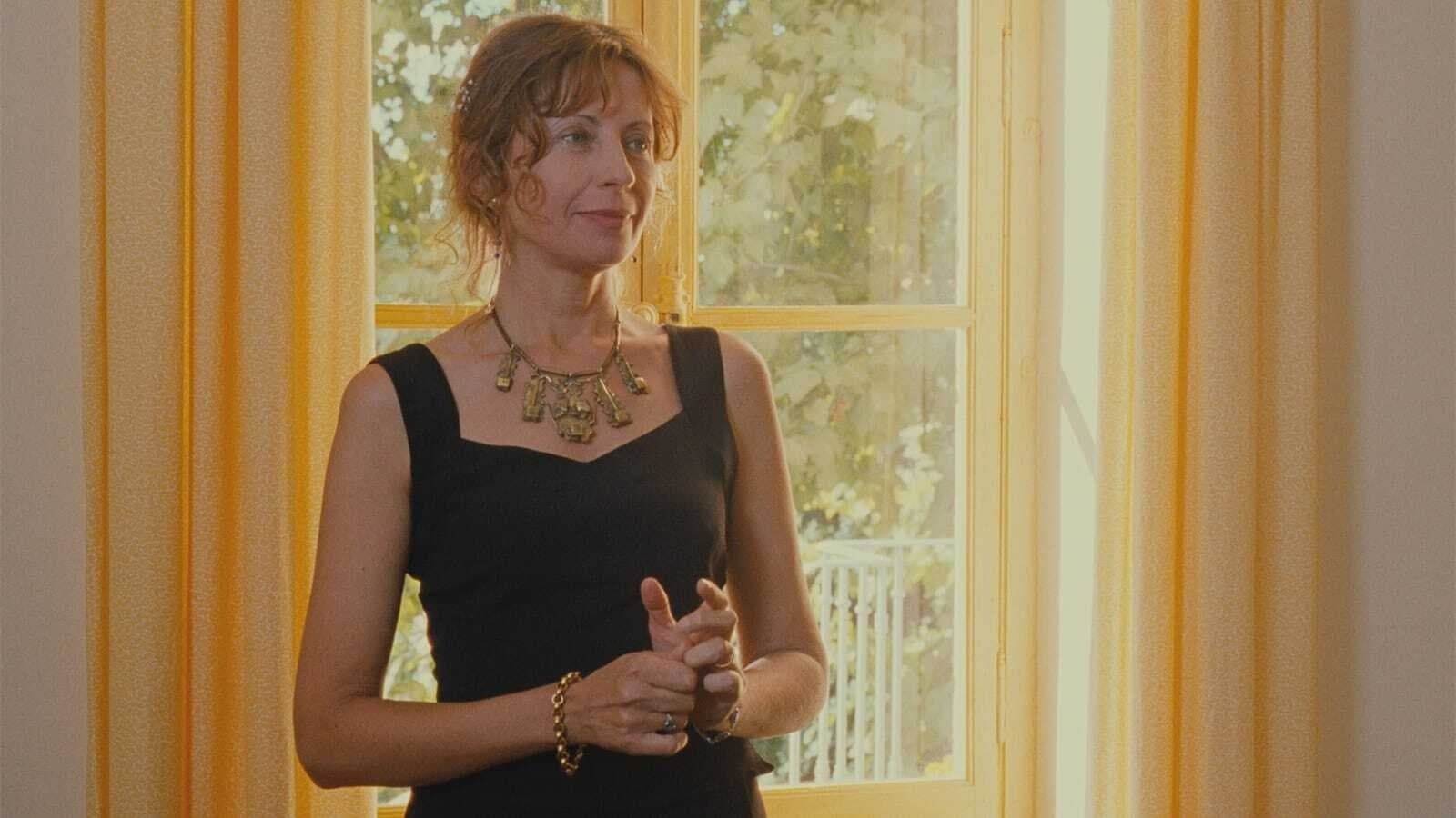 Backdrop of A Tale of Autumn