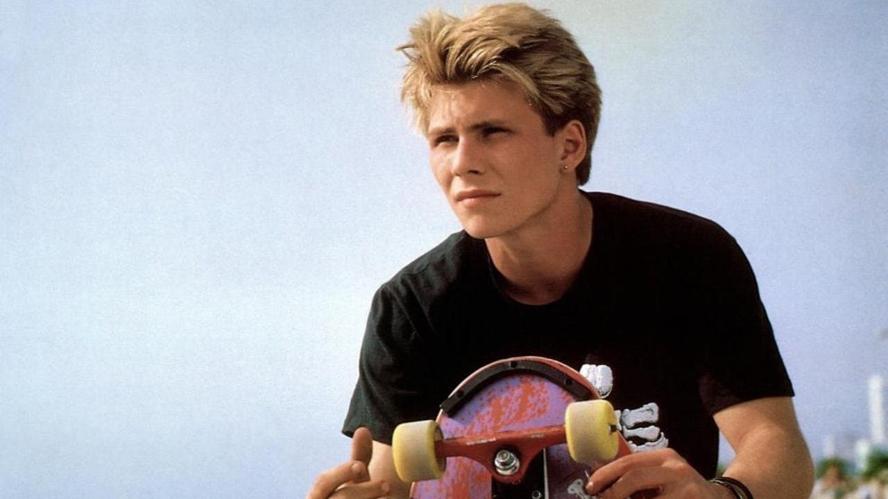 Backdrop of Gleaming the Cube