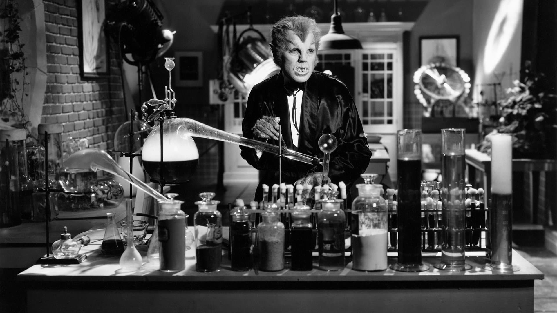 Backdrop of Werewolf of London