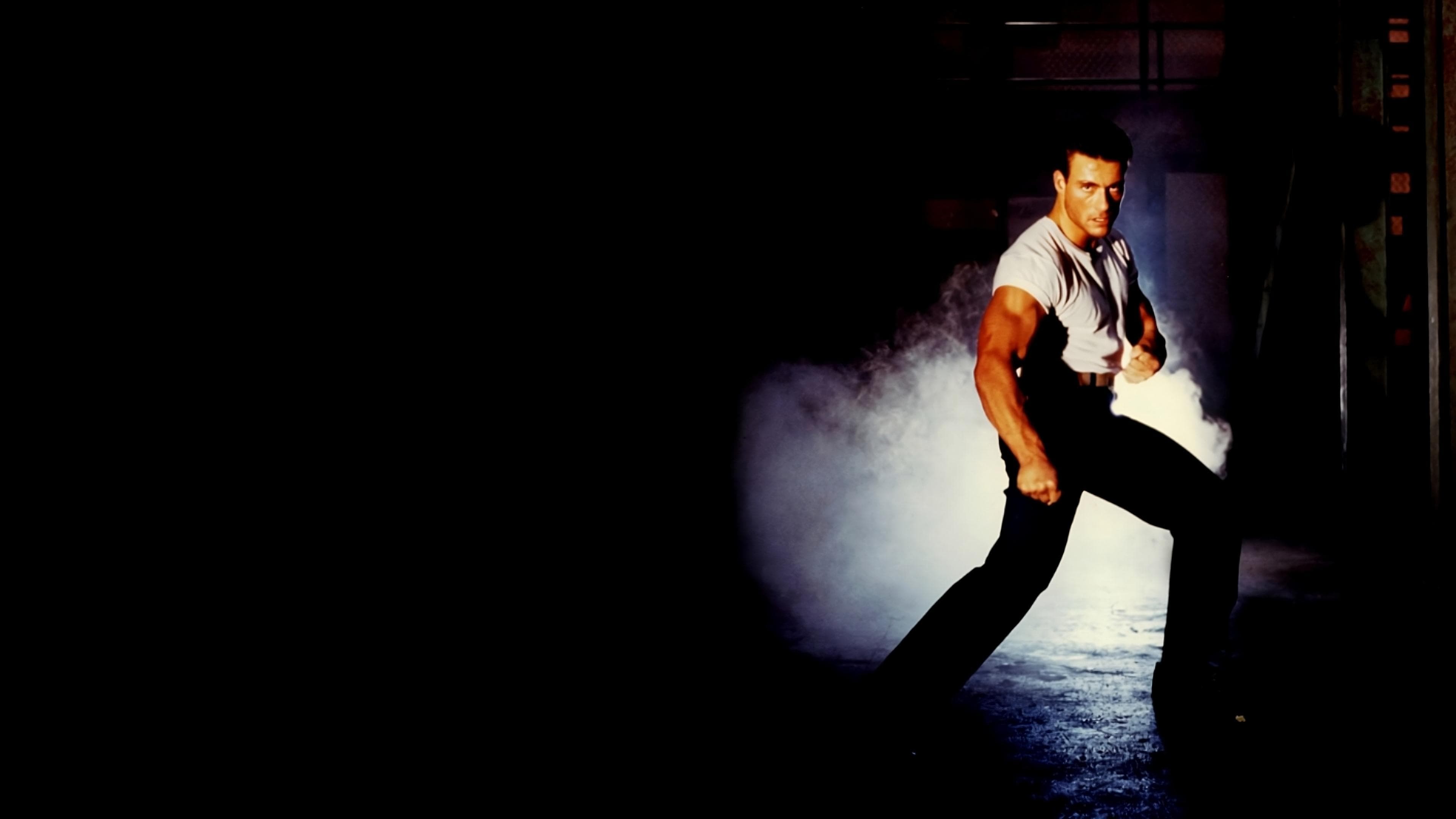 Backdrop of Death Warrant