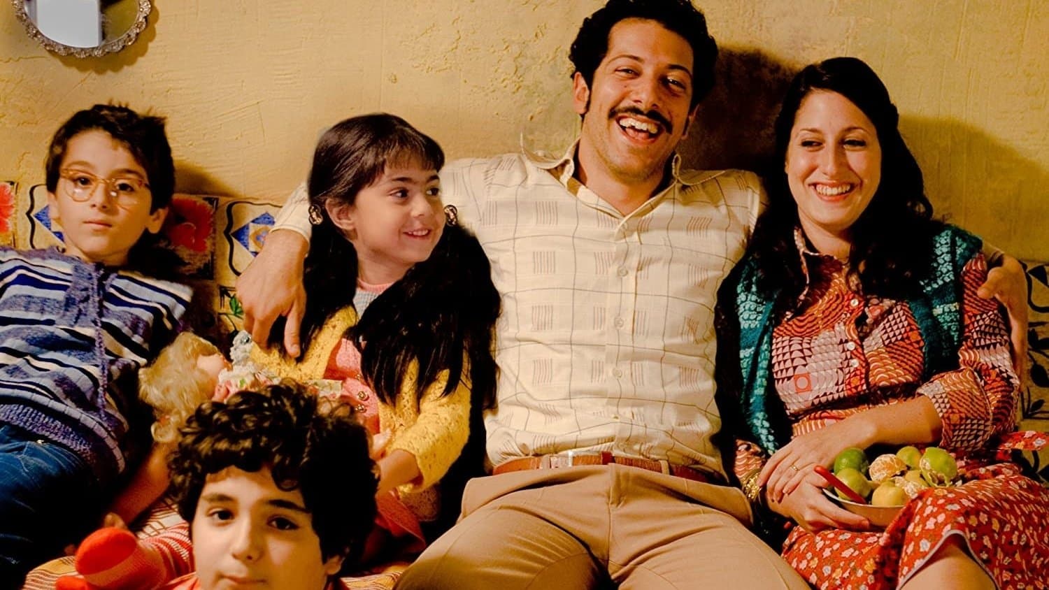 Backdrop of Almanya: Welcome to Germany