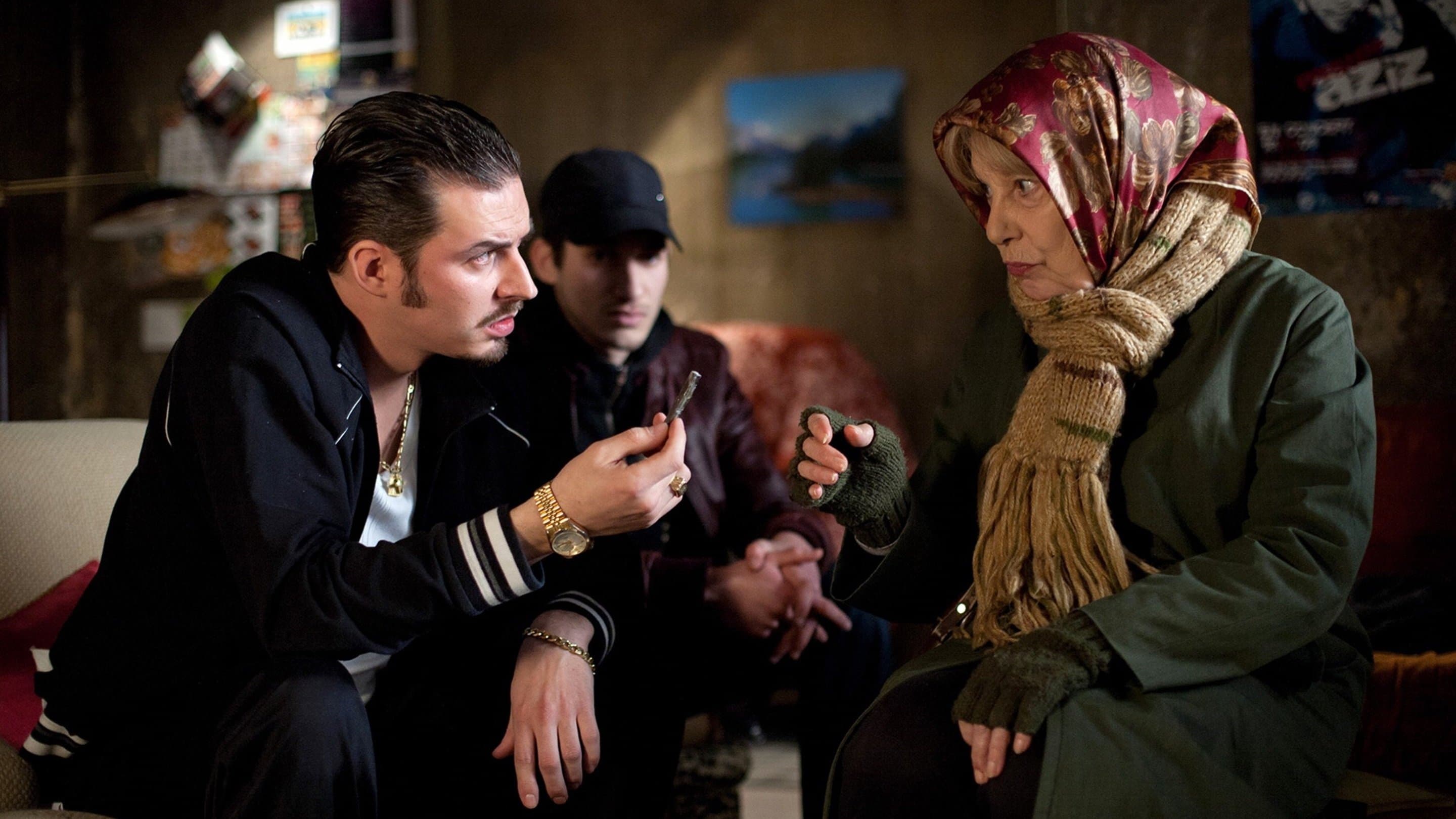 Backdrop of Paulette