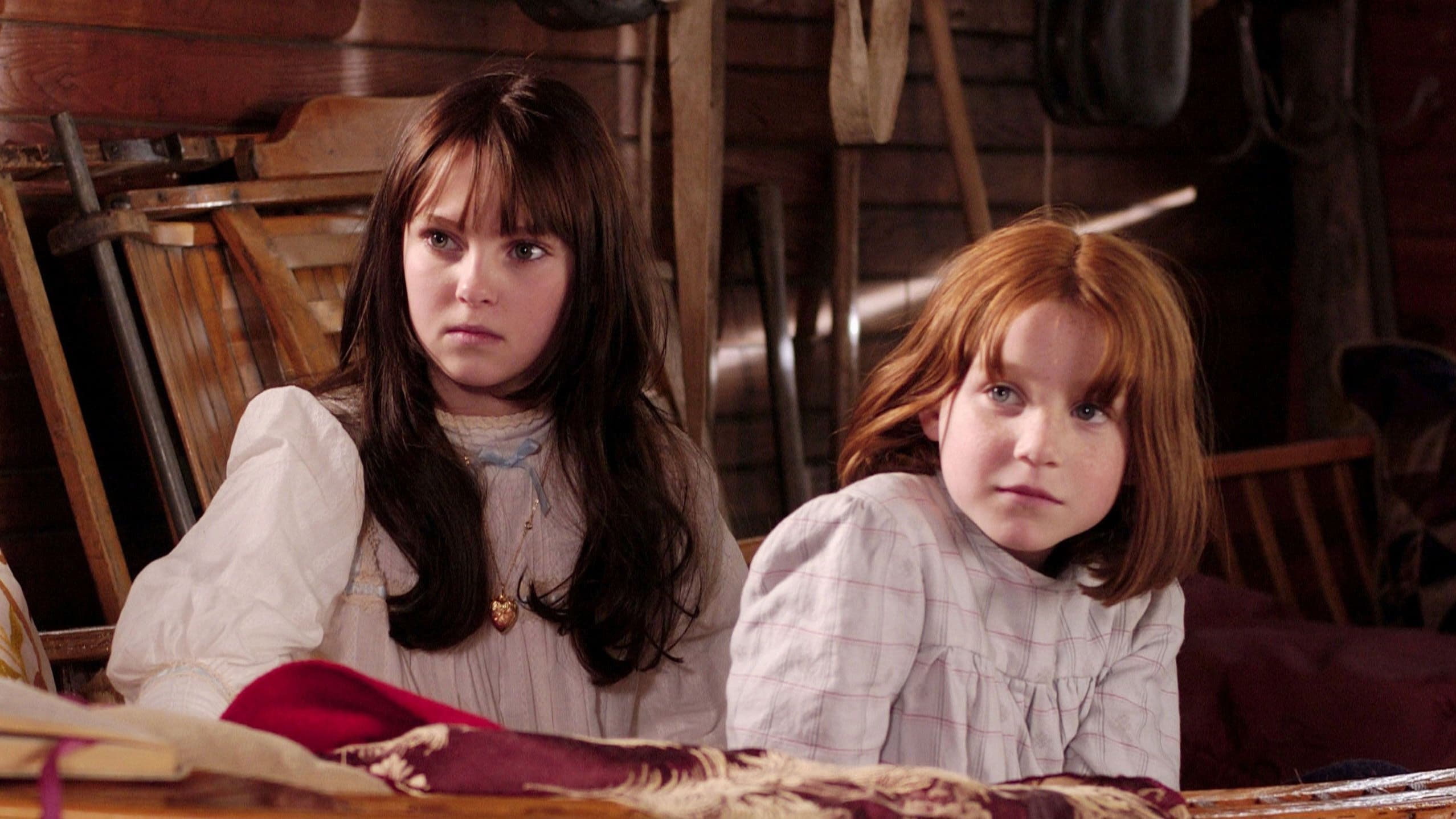 Backdrop of Samantha: An American Girl Holiday