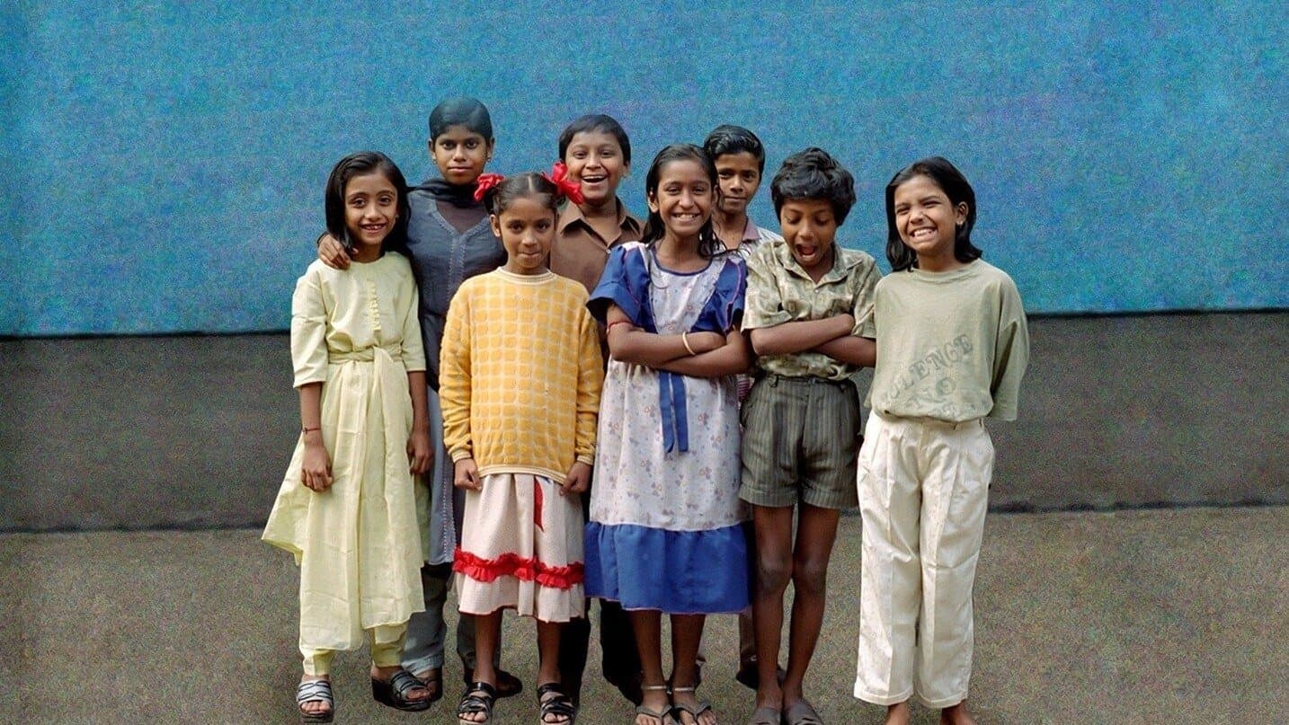 Backdrop of Born into Brothels: Calcutta's Red Light Kids