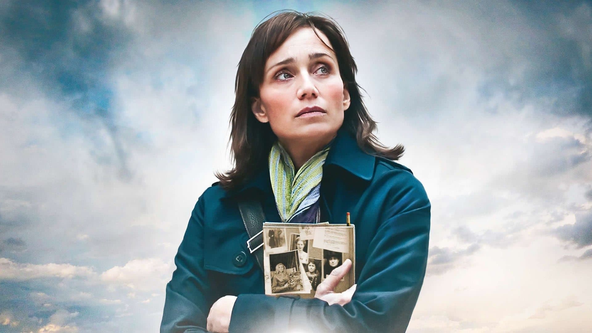 Backdrop of Sarah's Key