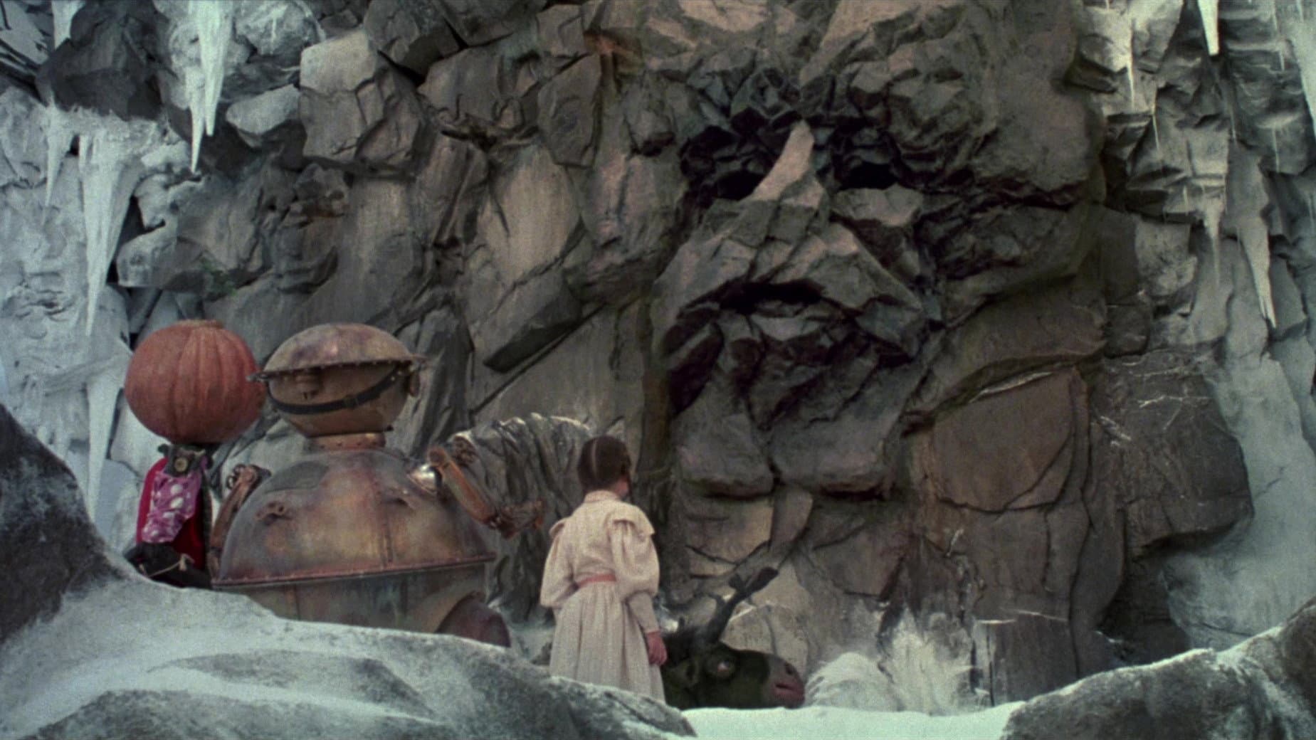 Backdrop of Return to Oz