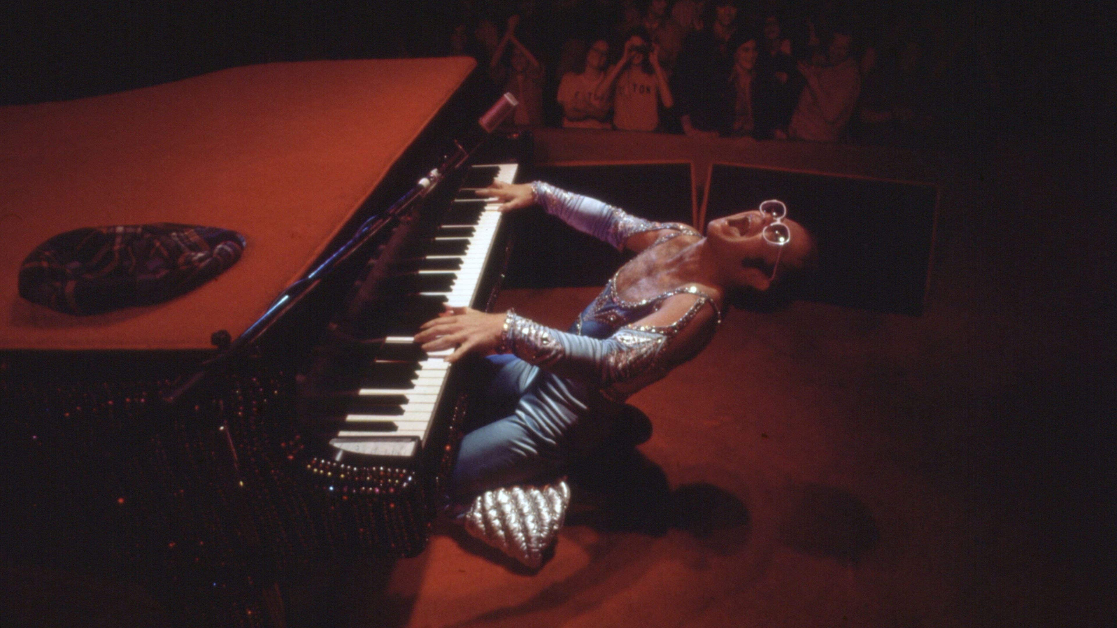 Backdrop of Elton John: Never Too Late