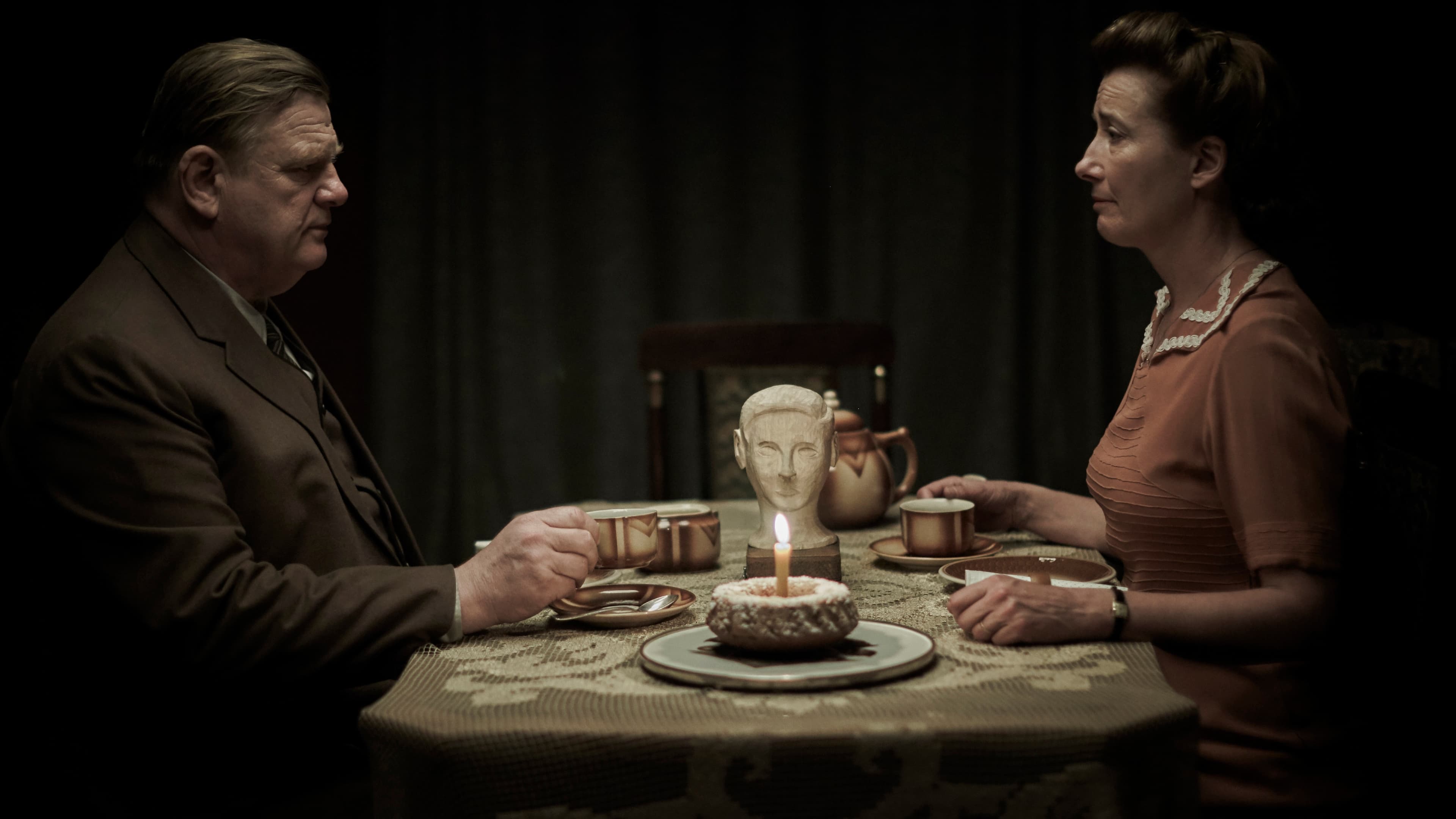 Backdrop of Alone in Berlin