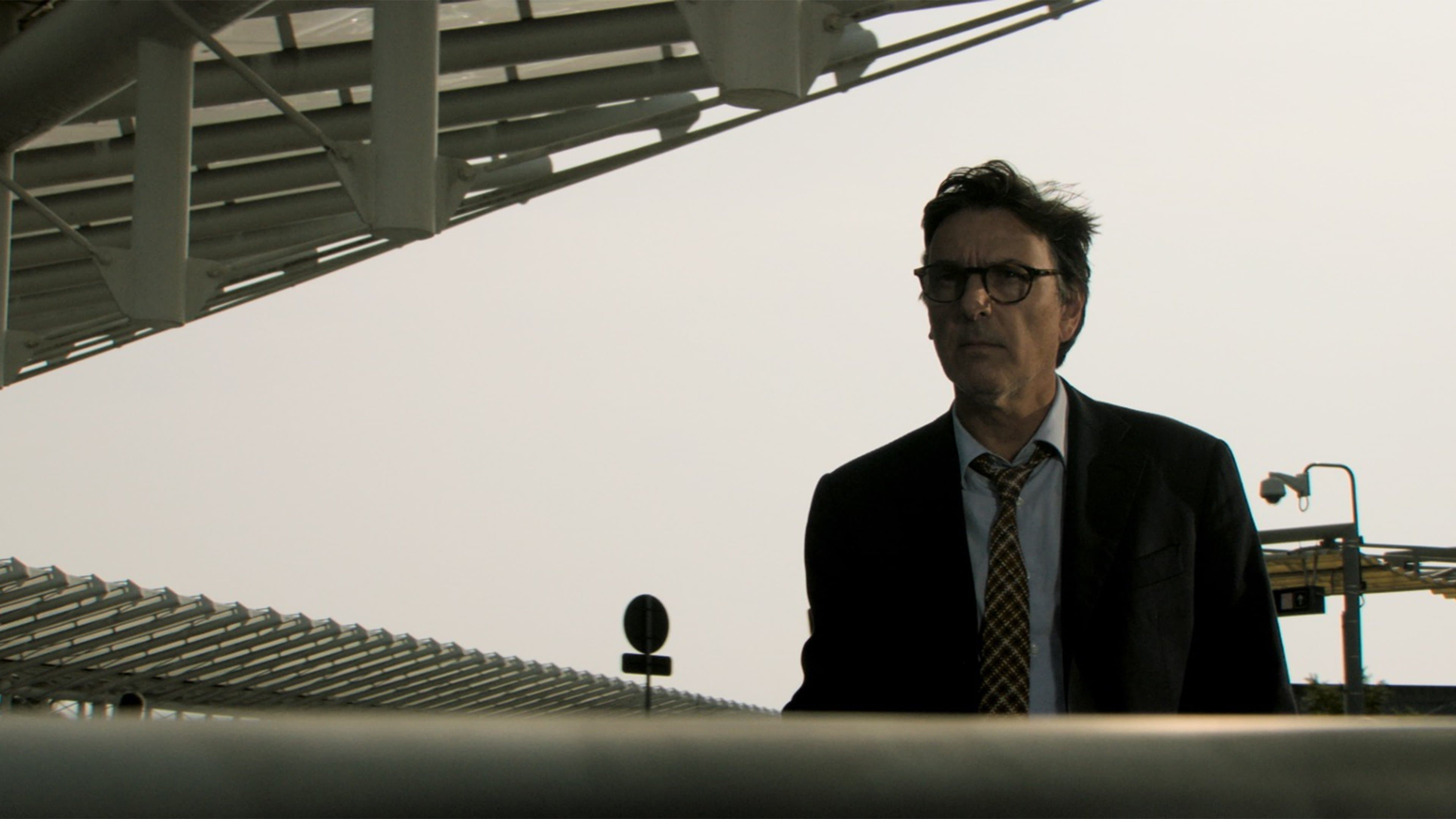 Backdrop of Breaking Point