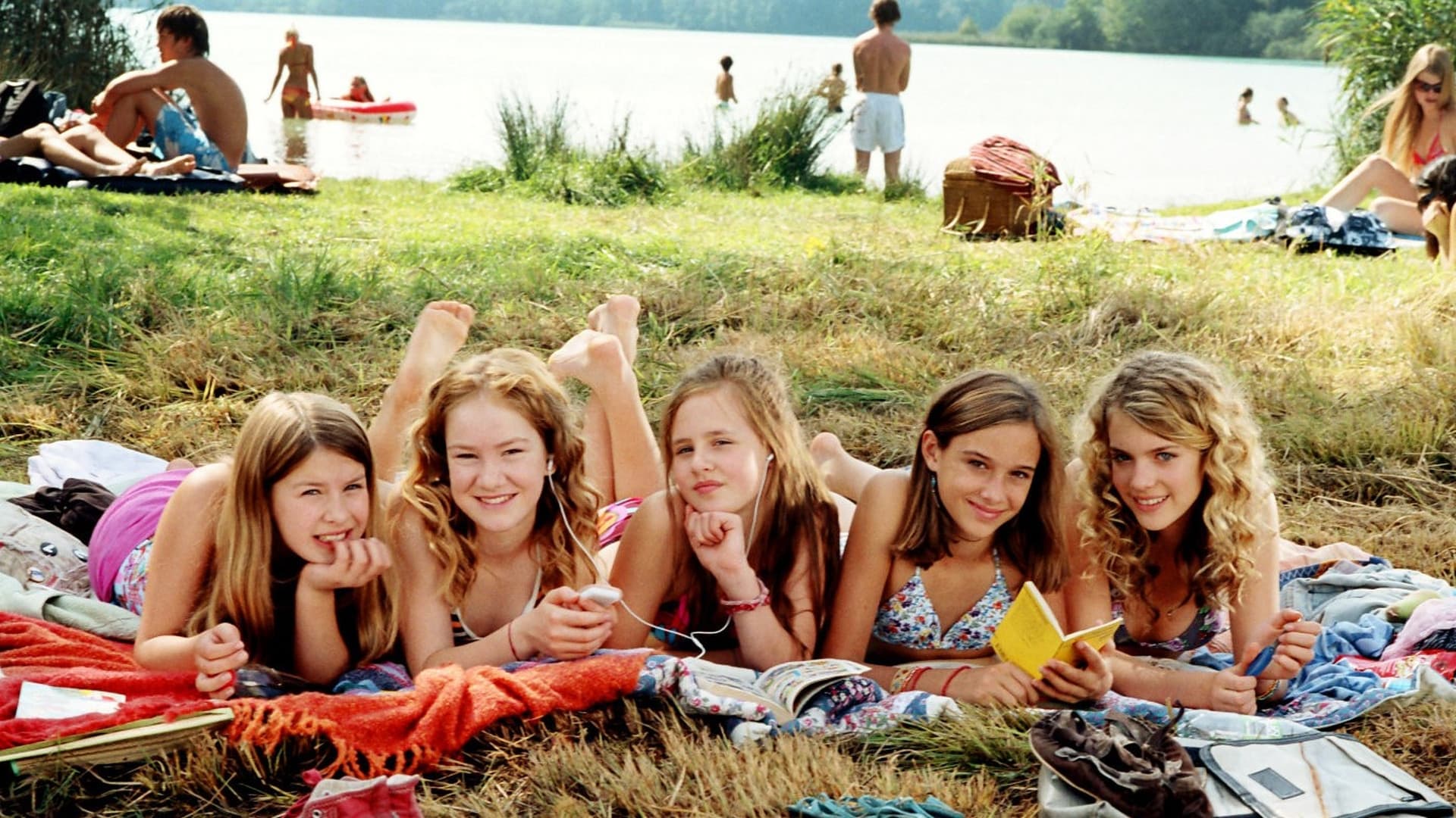 Backdrop of Wild Chicks in Love