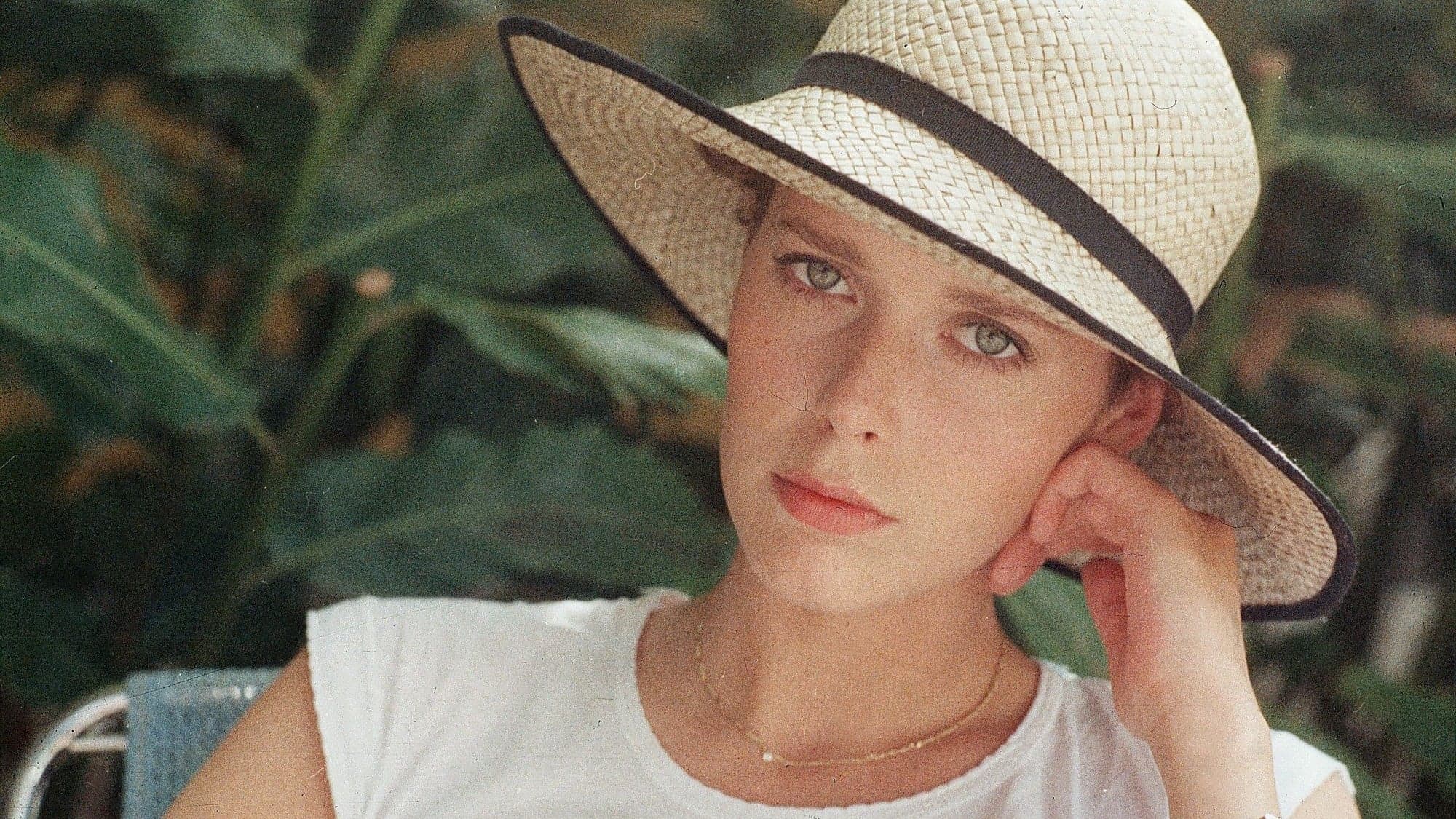 Backdrop of Emmanuelle 3