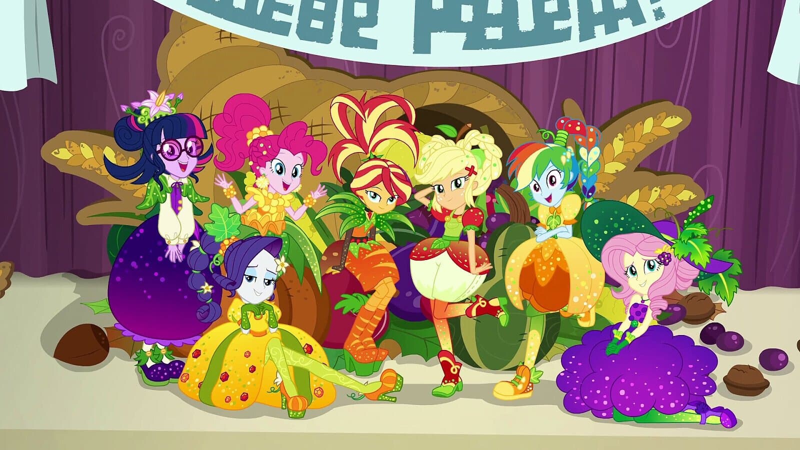 Backdrop of My Little Pony: Equestria Girls - Holidays Unwrapped