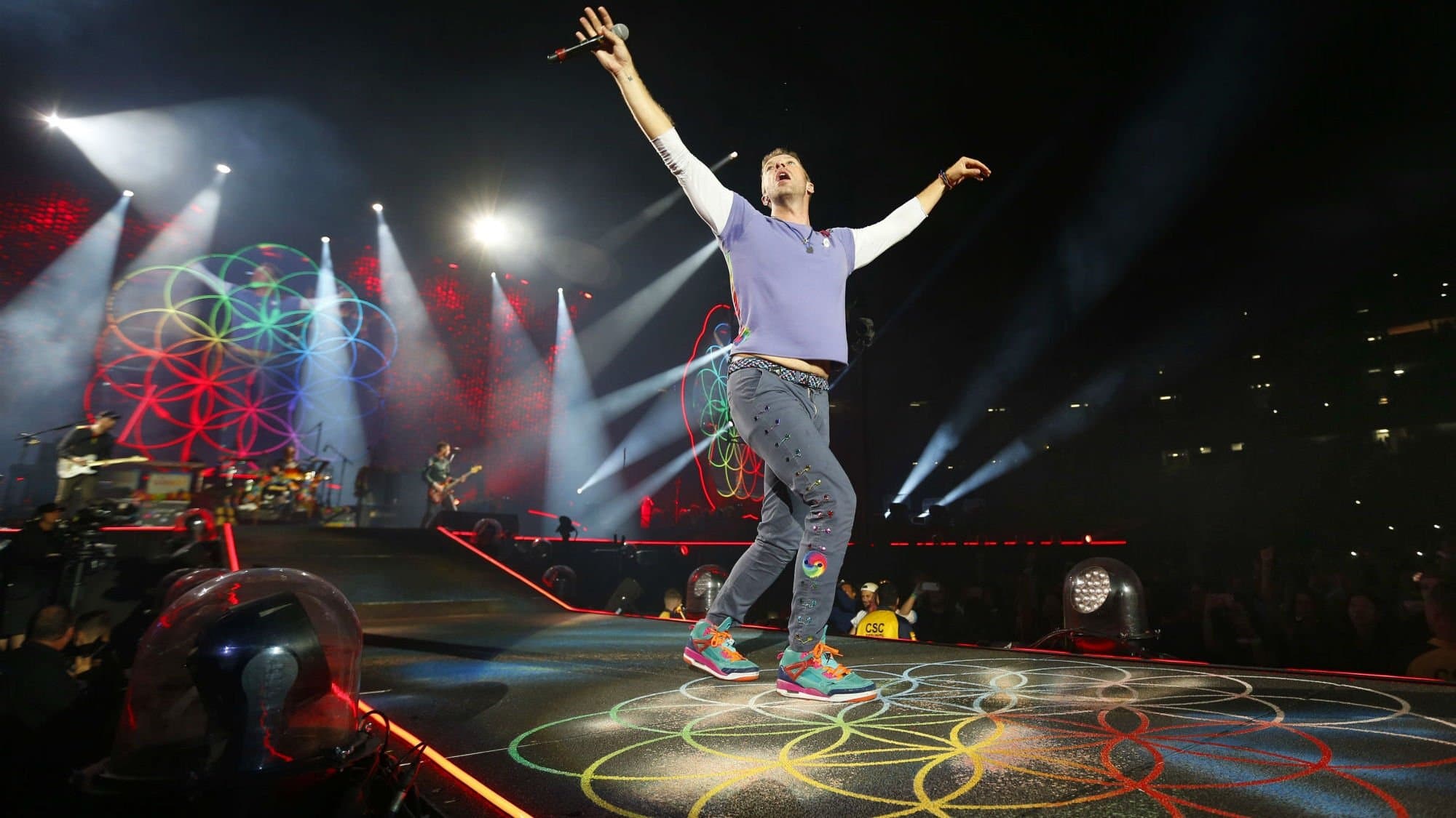 Backdrop of Coldplay: A Head Full of Dreams