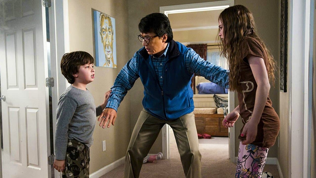 Backdrop of The Spy Next Door