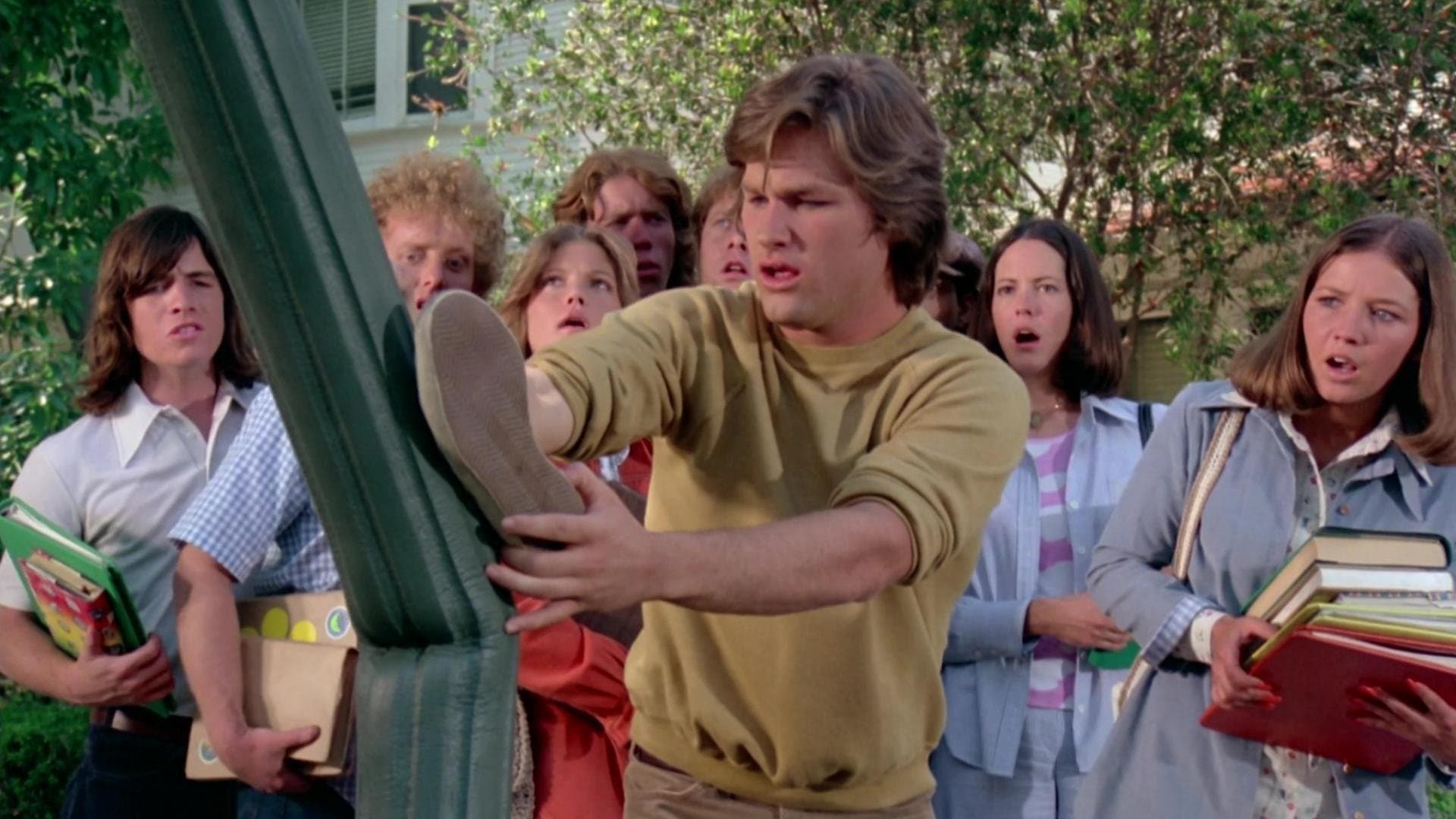 Backdrop of The Strongest Man in the World