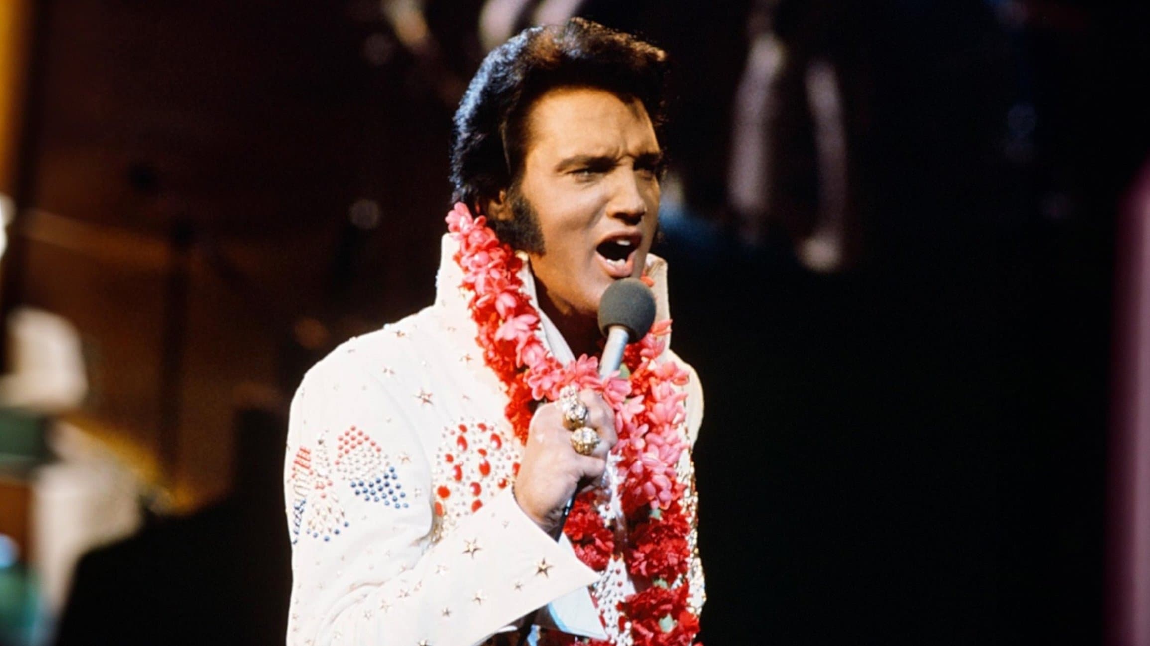 Backdrop of Elvis - Aloha from Hawaii
