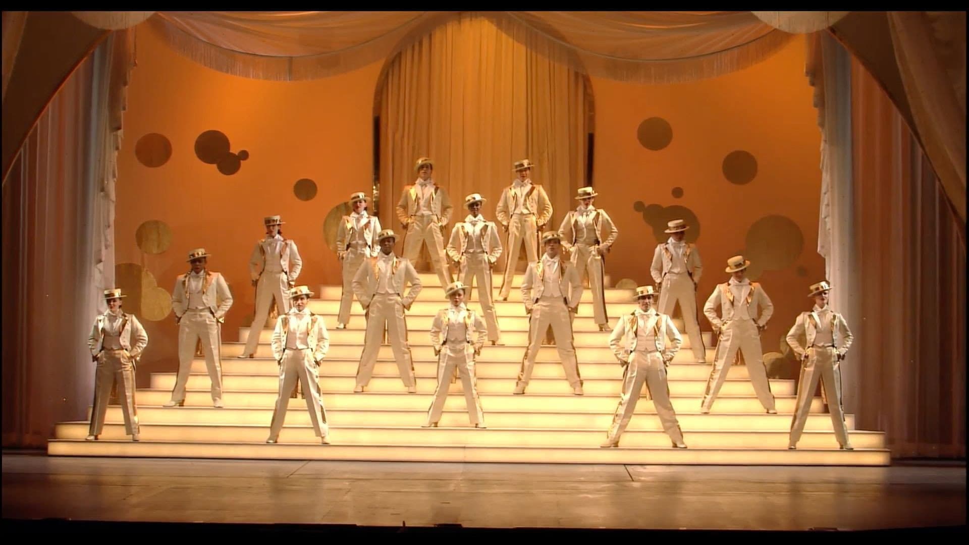 Backdrop of Victor/Victoria